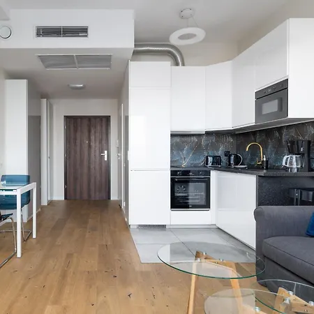 Apartment Hanza Tower Studio 720